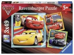 Ravensburger puslespill – WD Biler 3 (3 x 49 biter) med Lynet McQueen og venner